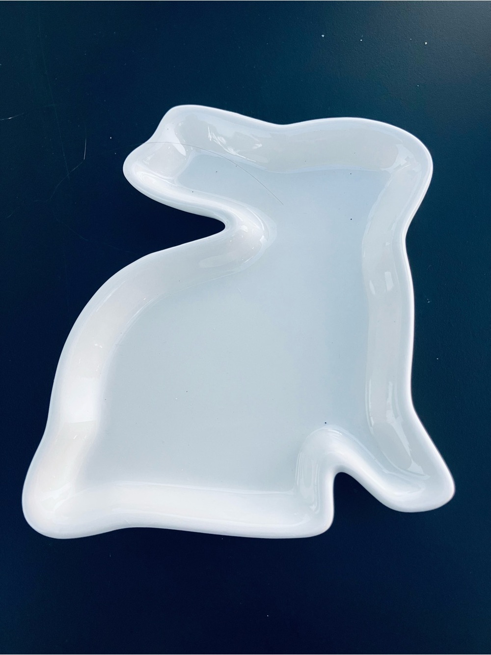White Bunny-Shaped Earring Tray Ash Holder
